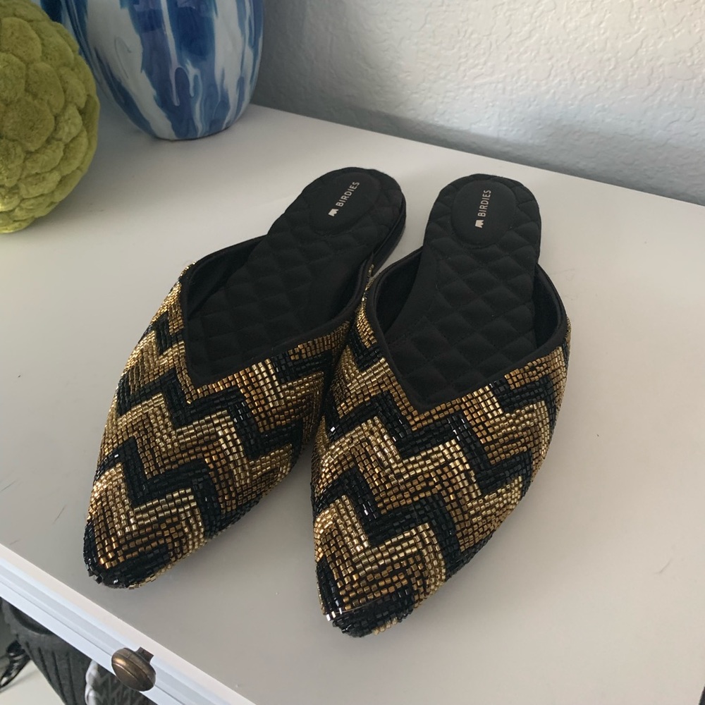 Birdie Swan black and gold